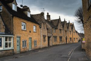 Free & Paid Parking in Bourton-on-the-Water